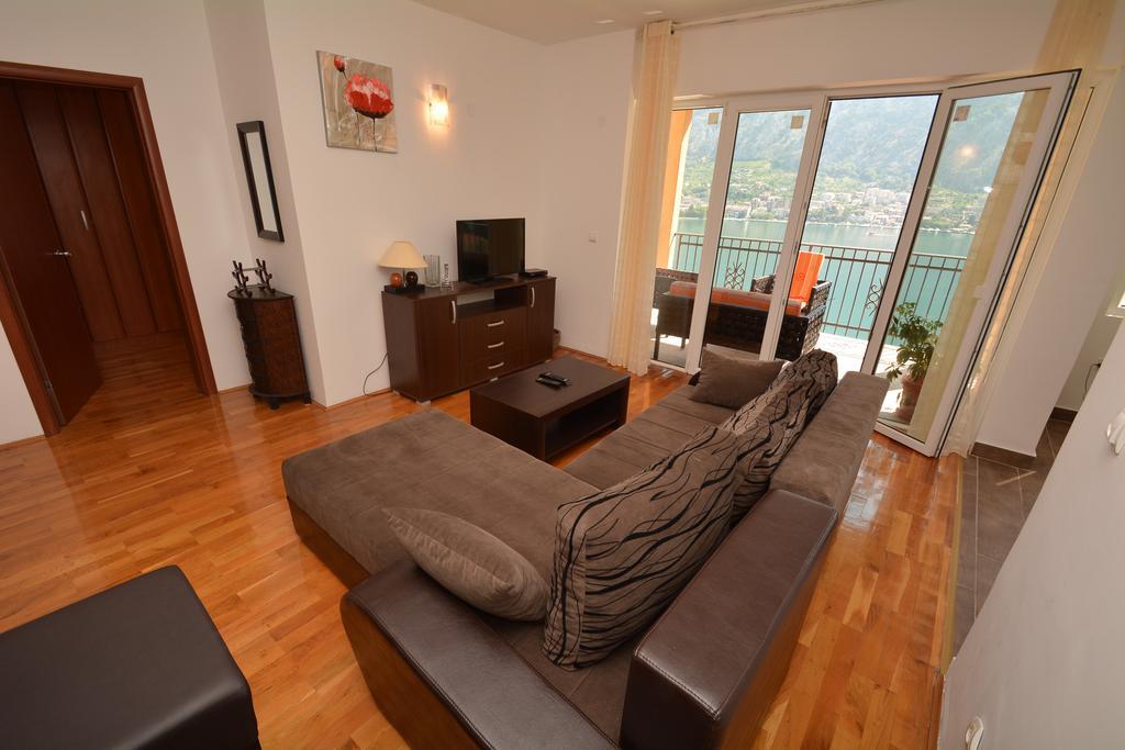 Apartments Panorama Cattaro Esterno foto